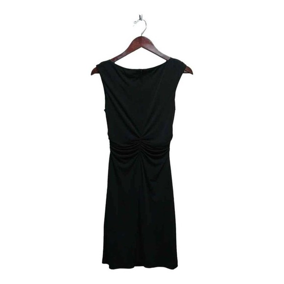 Sleeveless Draped black lined, sheath dress by David Meister. Size 2 - Picture 3 of 5